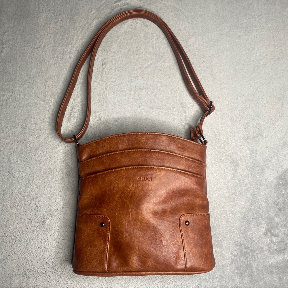 Cluci Vegan Leather Triple Pockets Crossbody Bag